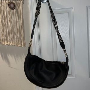 Luna crossbody